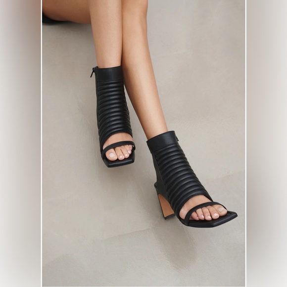 MARCELLA NY ‘Tulla’ 🆕 Heeled Sandals. Pure Luxury, so chic and comfy. Size 39 - Picture 9 of 9